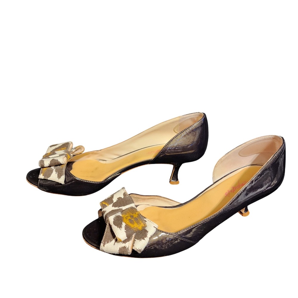 Claudia Ciuti Womens 9M Bronze Patent D'Orsay Peep Toe Kitten Heel Bow Shoe